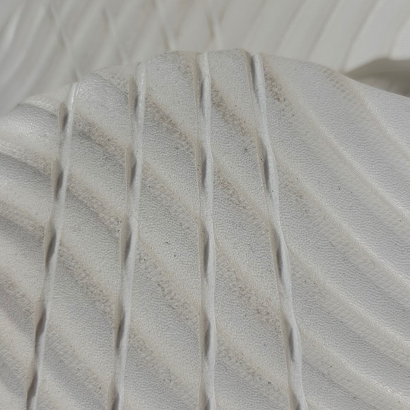 Skechers Women's 10 Slip On Walking Sneakers White Casual Comfort Shoes Stretch - Picture 11 of 15